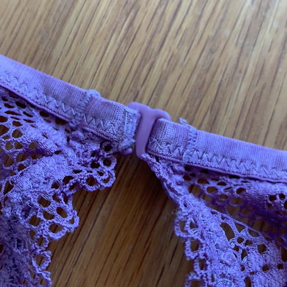 Victoria’s Secret lavender bralette - Picture 4 of 6